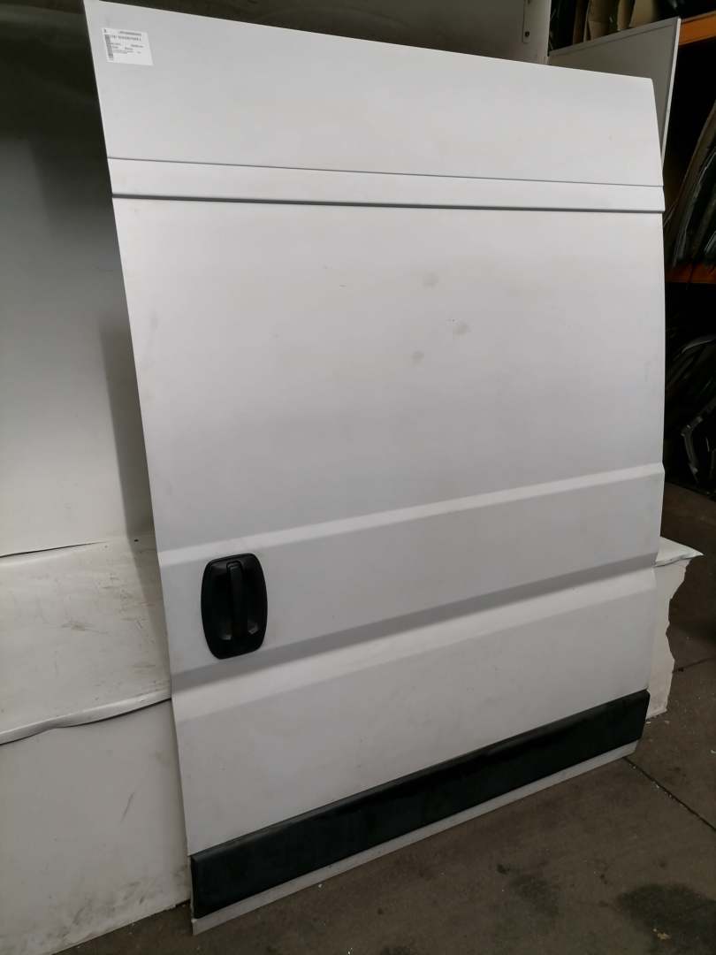 Fiat Ducato 250 Bj.2019 original Schiebet&uuml;r links Wei&szlig; Bianco Kastenwagen
